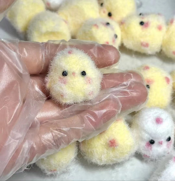 Mini chicks